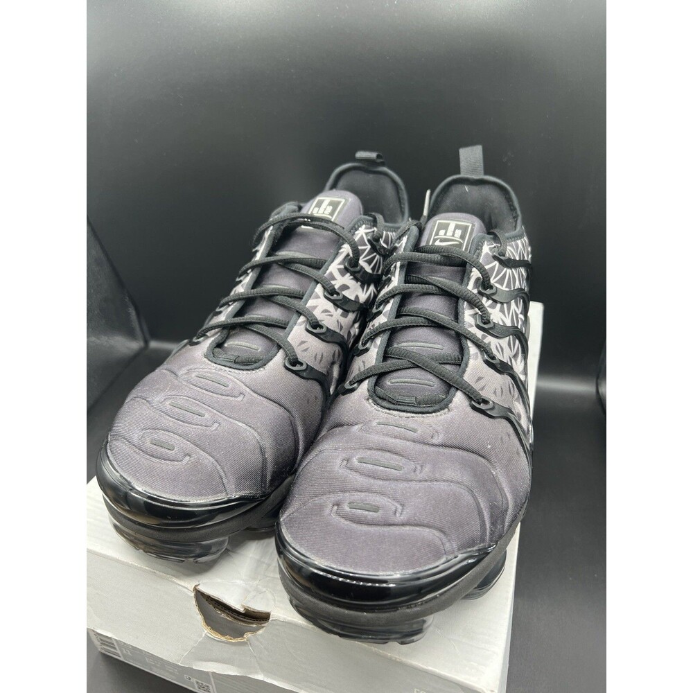 Nike Air VaporMax Plus 'Geometric' Men’s Size 11 (924453-017)